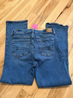 American Eagle Outfitters Dark Blue Women's Jeans distressed look to pockets